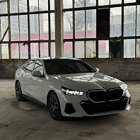 BMW 5 серии, 2025г, полный привод, автомат