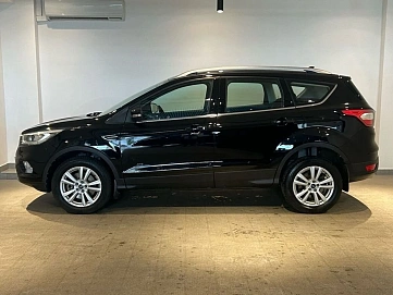 Ford Kuga, 2018г, передний привод, автомат