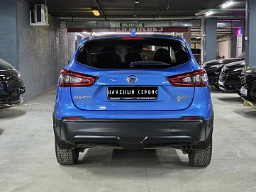 Nissan Qashqai, 2020г, полный привод, вариатор
