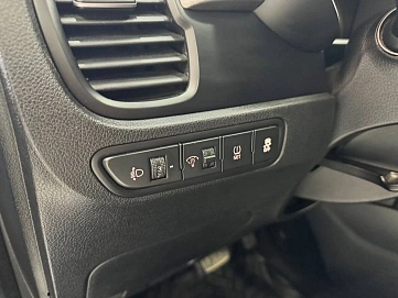 Kia Rio, 2018г, передний привод, автомат