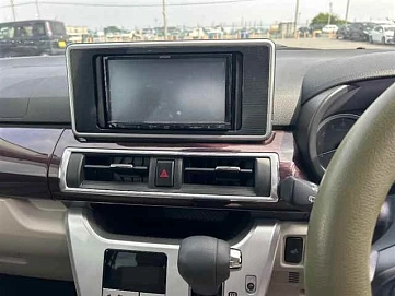 Daihatsu Cast, 2021г, передний привод, вариатор