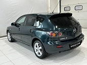 Mazda 3, 2006г., передний привод, механика