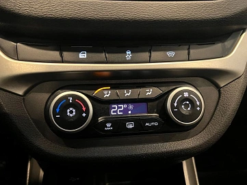 Lada (ВАЗ) Vesta, 2019г, передний привод, механика