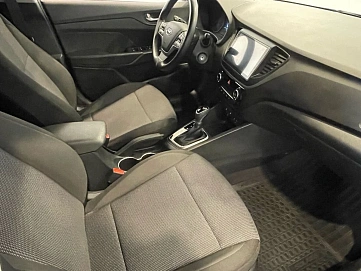 Hyundai Solaris, 2017г, передний привод, автомат