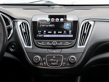 Chevrolet Malibu, 2016г, передний привод, автомат