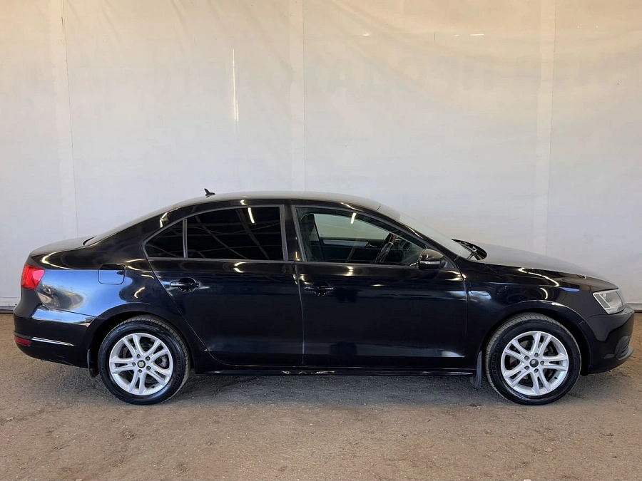 Volkswagen Jetta, 2012г., передний привод, механика