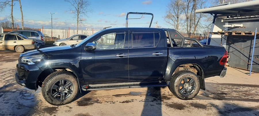Toyota Hilux, 2021г., полный привод, автомат