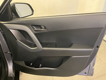 Hyundai , 2018г., передний привод, автомат