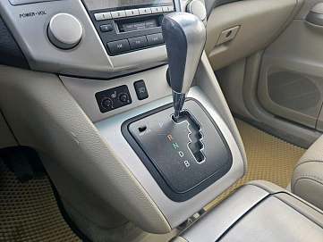 Lexus RX, 2005г, передний привод, вариатор