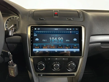 Skoda Octavia, 2010г, передний привод, механика