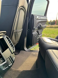 Porsche Cayenne, 2013г, полный привод, автомат