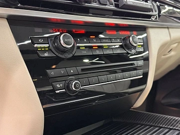 BMW X5, 2016г, полный привод, автомат