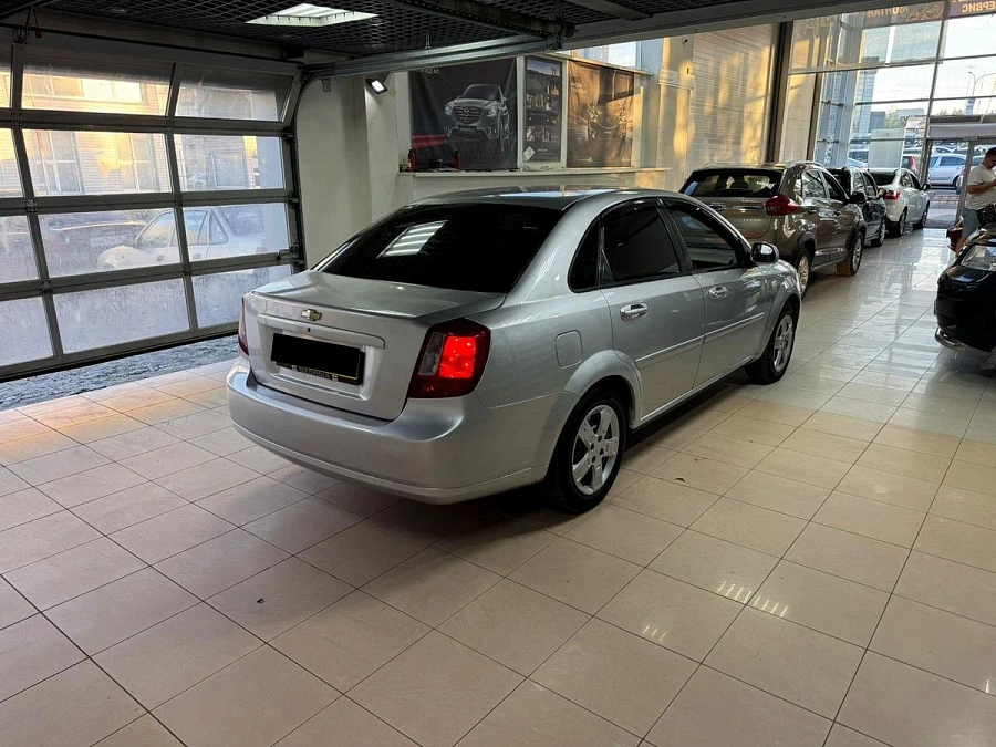 Chevrolet Lacetti, 2008г., передний привод, механика