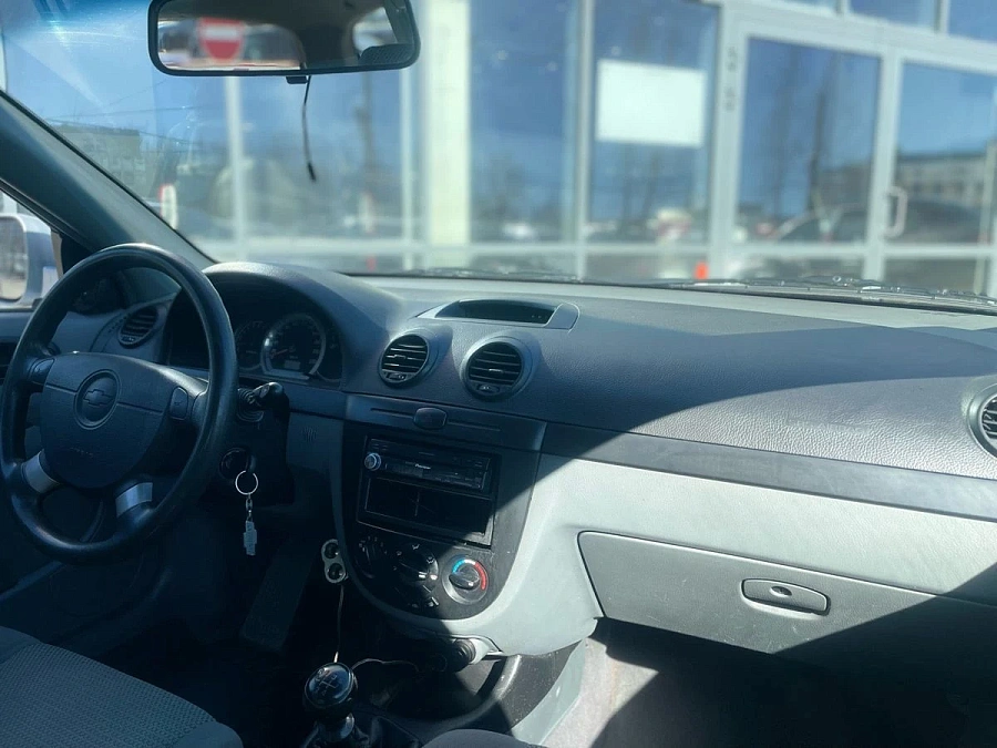 Chevrolet Lacetti, 2012г., передний привод, механика