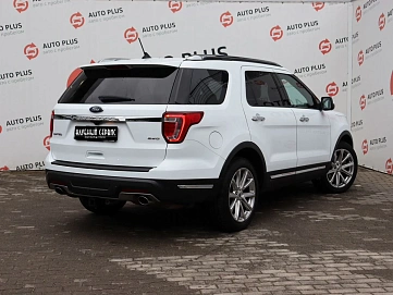 Ford Explorer, 2018г, полный привод, автомат