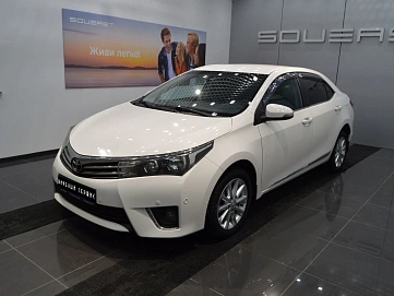 Toyota Corolla, 2013г, передний привод, вариатор