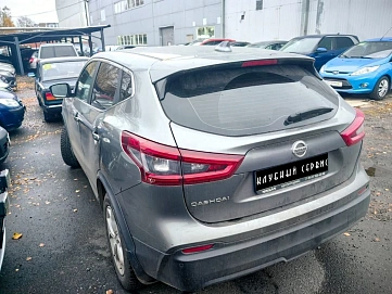 Nissan Qashqai, 2019г, передний привод, вариатор