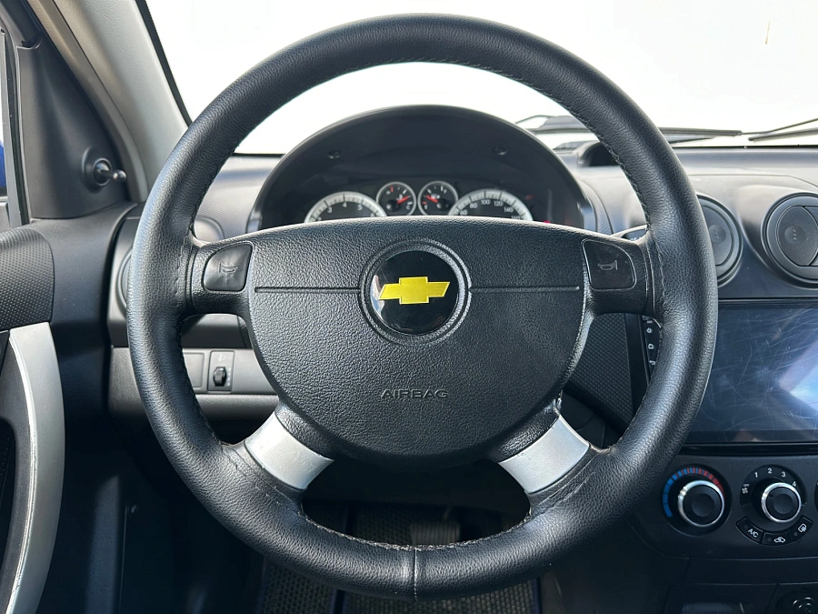 Chevrolet Aveo, 2011г., передний привод, автомат