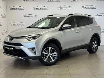 Toyota RAV4, 2015г, передний привод, автомат