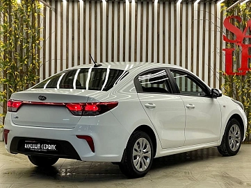 Kia Rio, 2017г, передний привод, механика