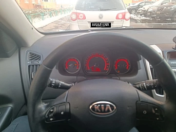 Kia Ceed, 2010г, передний привод, автомат