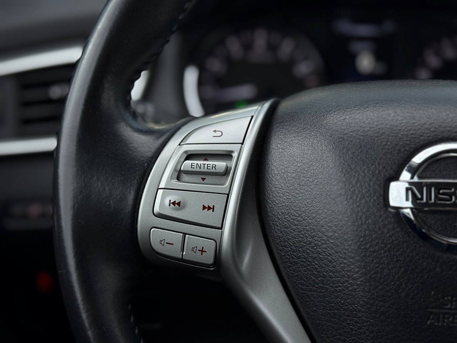 Nissan Qashqai, 2016г., передний привод, вариатор