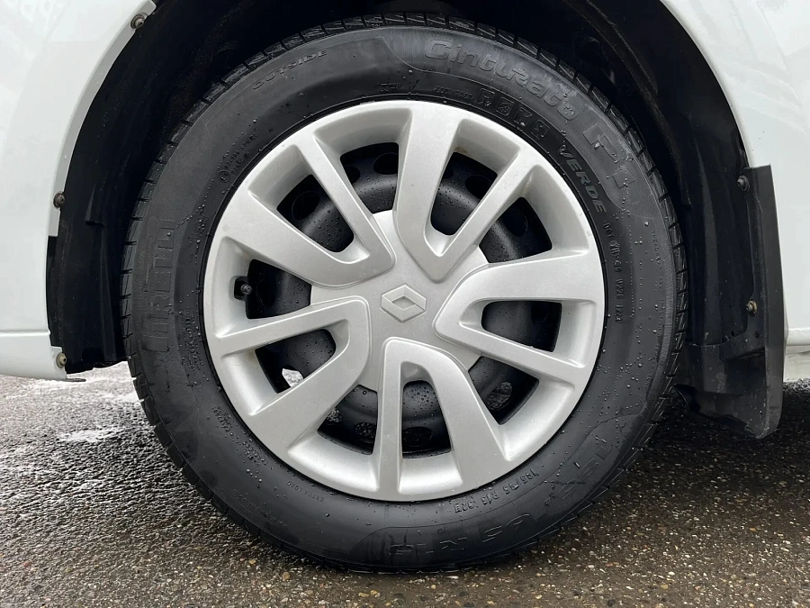 Renault Sandero, 2019г., передний привод, механика