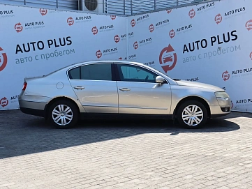 Volkswagen Passat, 2005г, передний привод, автомат
