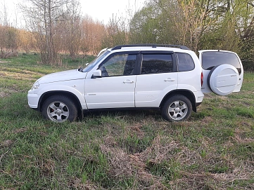 Chevrolet Niva, 2012г, полный привод, механика