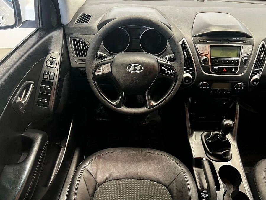Hyundai ix35, 2012г., передний привод, механика