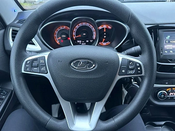 Lada (ВАЗ) , 2018г., передний привод, механика