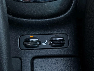 Toyota Avensis, 2008г, передний привод, автомат