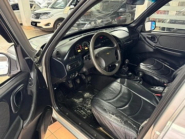 Chevrolet Niva, 2007г, полный привод, механика