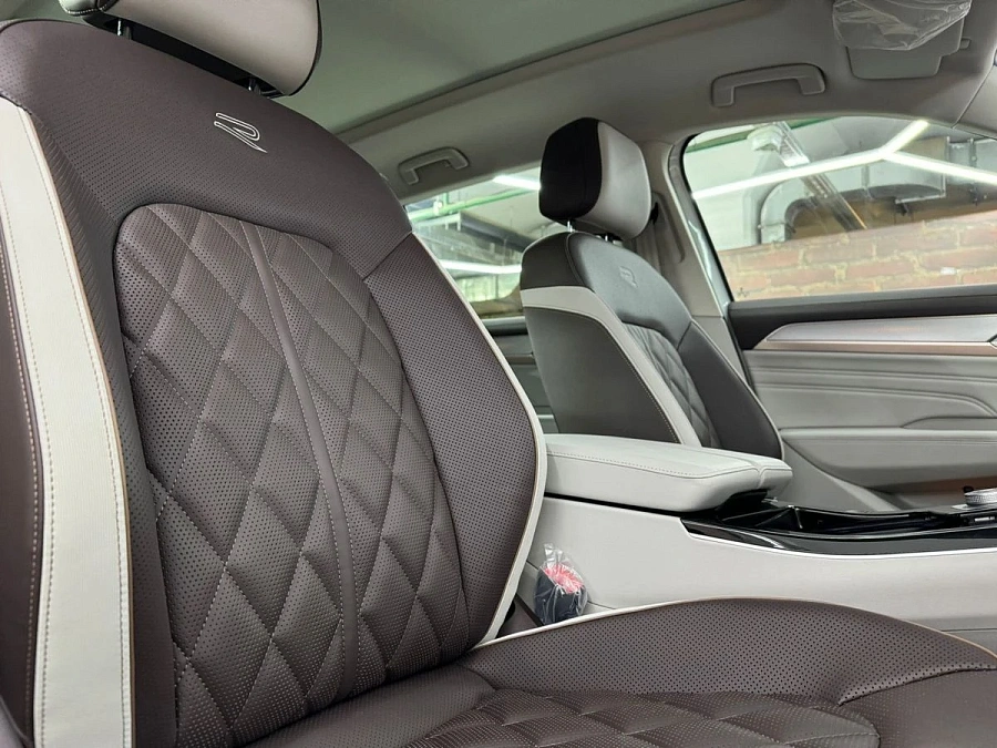 Volkswagen Tavendor, 2026г., полный привод, робот