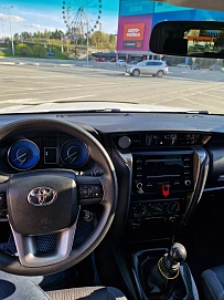 Toyota Fortuner, 2021г, полный привод, механика
