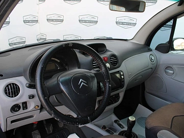 Citroen C3, 2004г, передний привод, механика