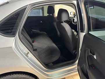 Volkswagen Polo, 2016г, передний привод, автомат