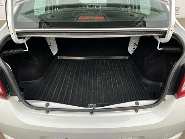 Renault Logan, 2020г, передний привод, автомат