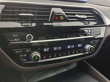 BMW 5 серии, 2020г., полный привод, автомат