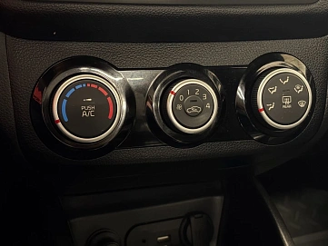 Kia Rio, 2016г, передний привод, механика