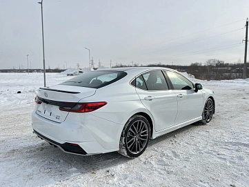 Toyota Camry, 2024г, передний привод, вариатор