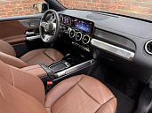 Mercedes-Benz GLB, 2024г., передний привод, робот