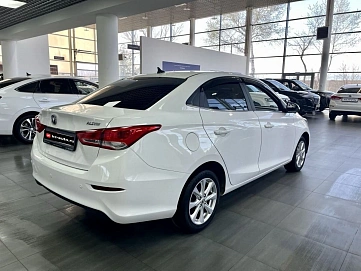 Changan Alsvin, 2023г, передний привод, робот