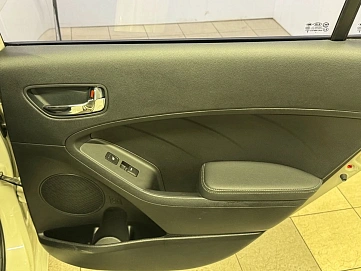 Kia Cerato, 2014г, передний привод, автомат