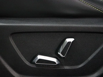 Geely Coolray, 2023г, передний привод, робот