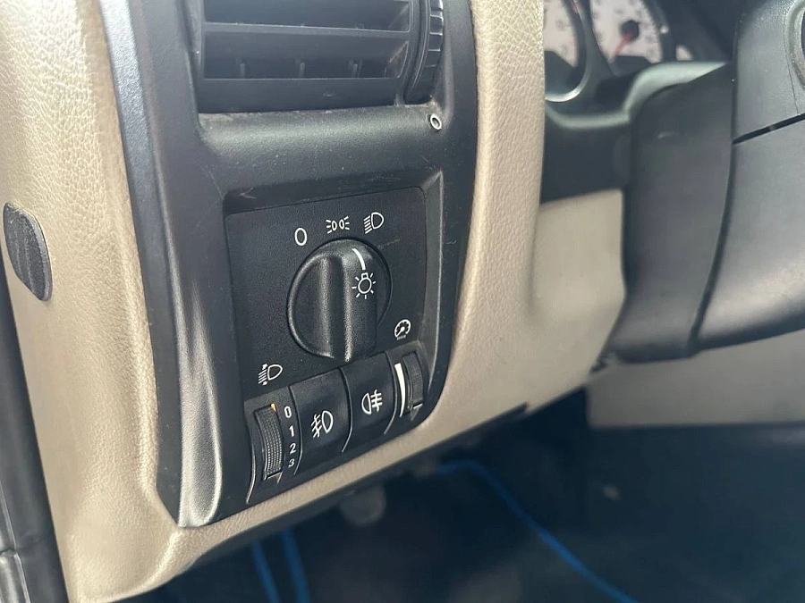 Chevrolet Viva, 2005г., передний привод, механика