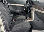 Opel Astra, 2007г., передний привод, автомат