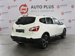 Nissan , 2012г., передний привод, механика