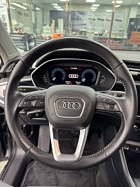 Audi Q3, 2022г, передний привод, робот