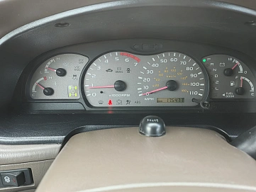 Toyota Sequoia, 2000г, полный привод, автомат